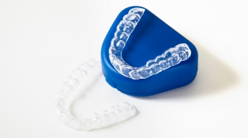 6464b3d214e273fa1534e6f1 hp medicina dentaria invisalign